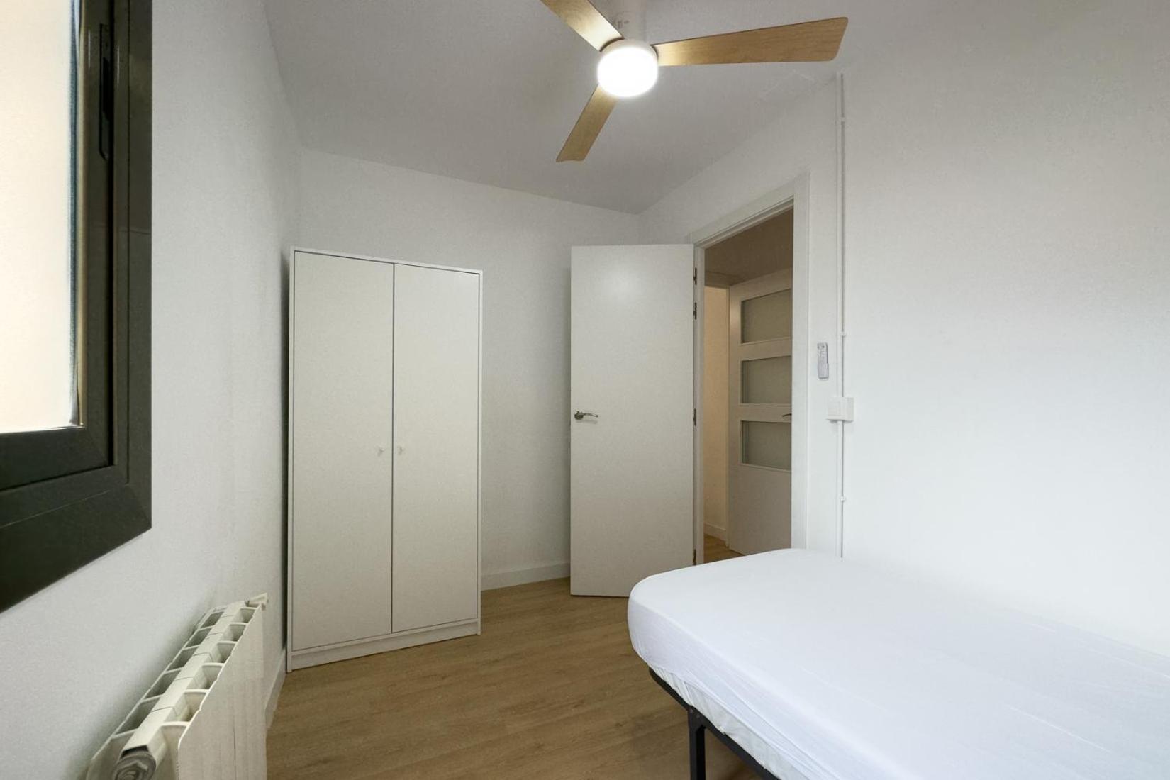 Bed&Bcn Forum II Apartment Sant Adria de Besos Exterior photo