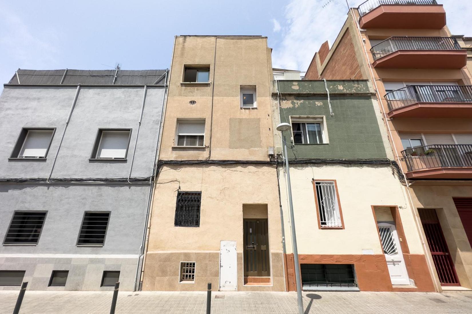 Bed&Bcn Forum II Apartment Sant Adria de Besos Exterior photo